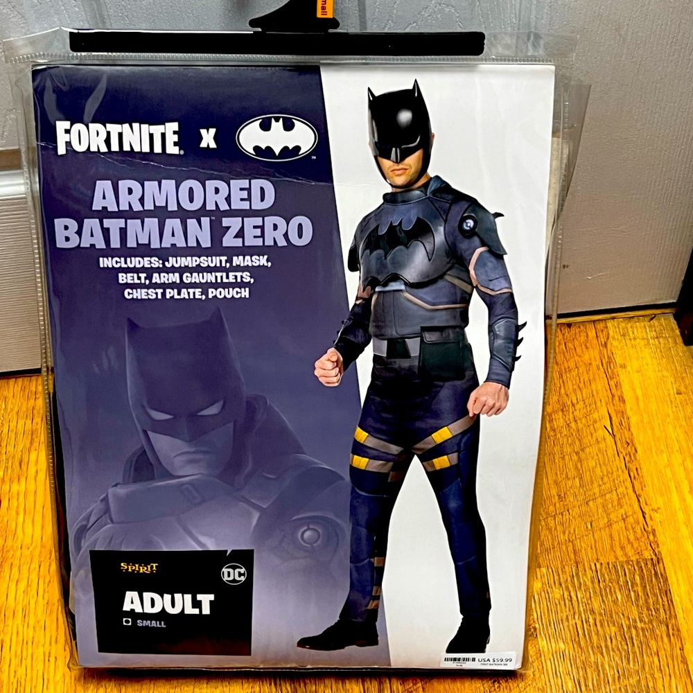 Men’s small Batman Halloween costume